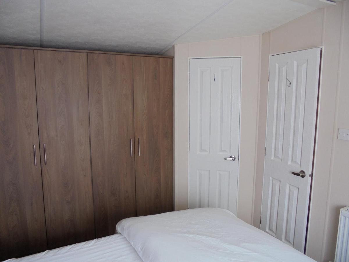 Kingfisher : Seabreeze:- 6 Berth, Enclosed Veranda, Close To Site Shop 英戈尔德梅尔斯 外观 照片